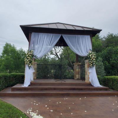 Gazebo ready for the wedding