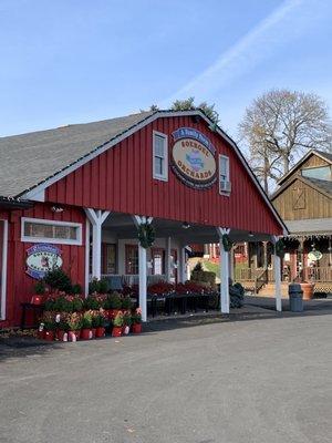 Soergel Orchards & Garden Center