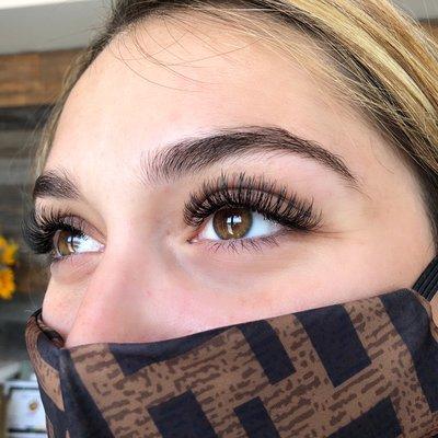 She had beautiful natural lashes which created this amazing Classic fullset