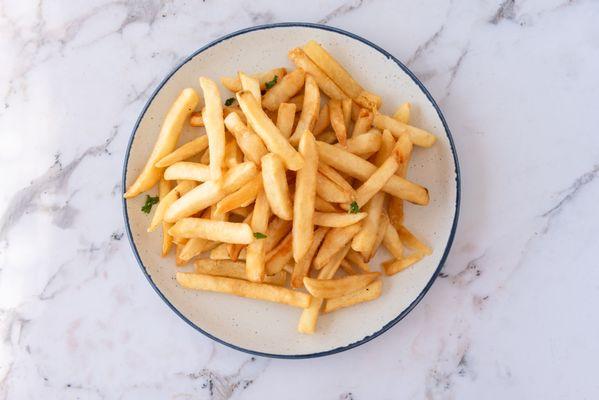 A satisfying plate of french fries.