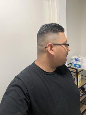 Great fade by Brayan the barber, great vibes in there.  If you looking for a "true" barbershop hit Pico Barbershop for sure!!