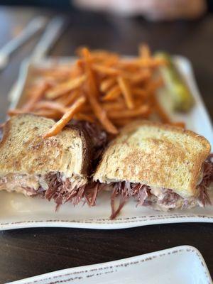 Ruben with sweet potato fries