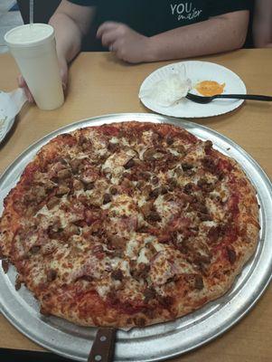 All meats pizza