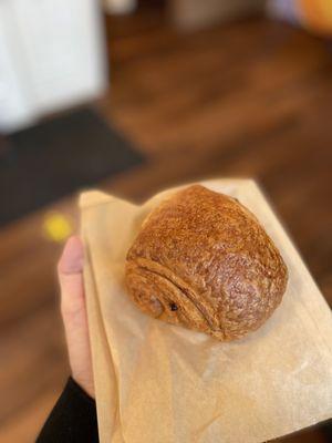 Chocolate croissant ($4)