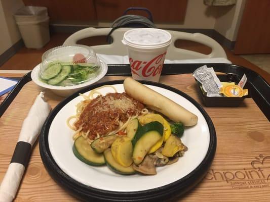 Am I in Italy? Salad, spaghetti, breadstick, steamed veggies, iced tea and so many condiments. Mangia! Mangia!