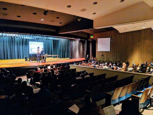 Attorney Santamaria giving an immigration know your rights presentation to ESL students in Daly City, March 2018.