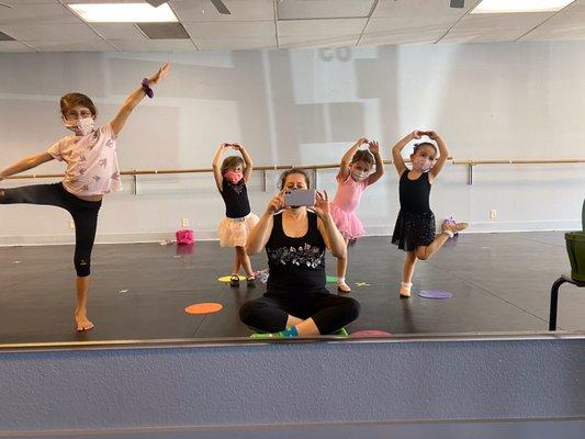 Our tiny dancers have fun while learning the fundamentals of dance.