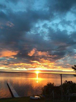 Sunrise on Oneida Lake