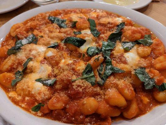 Gnocchi with tomato sauce