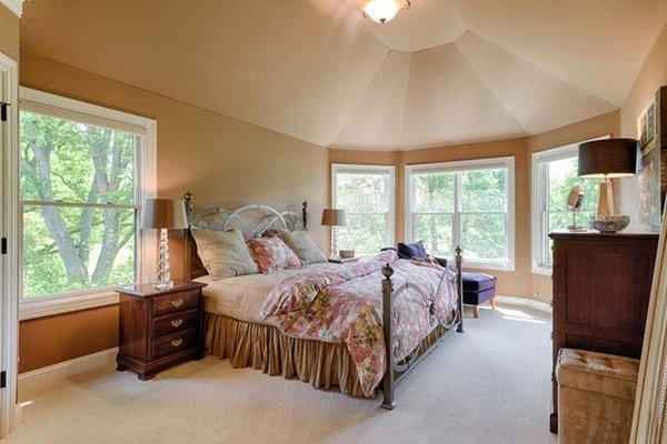 Bedroom with Large Vaulted Tray Ceiling