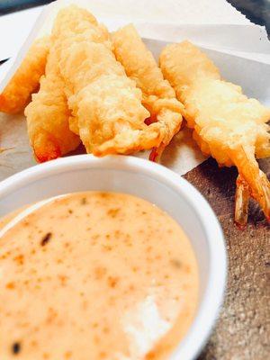 Shrimp tempura with house spicy mayo sauces