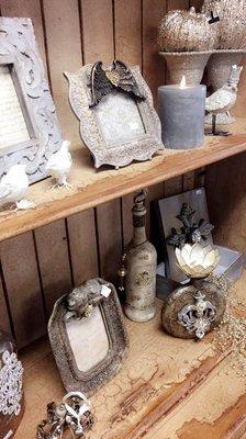 The seasons are changing hurry on in to Casa Bella & check out our NEW selection of Fall & Winter Home decor & fine gifts!