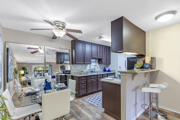 Beautiful fully-equipped kitchen