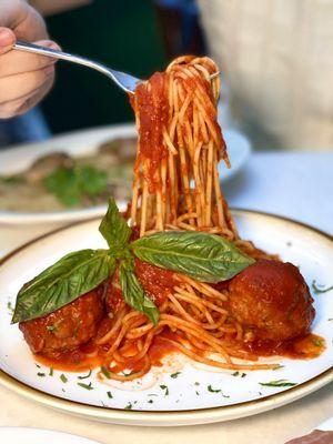 spaghetti and meatballs