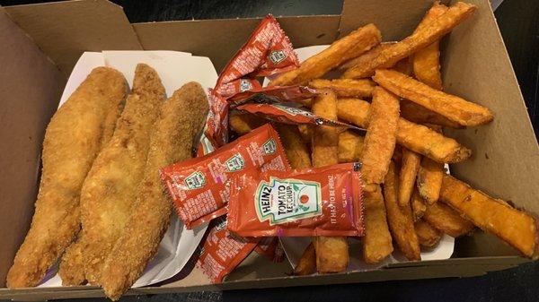 Chicken Tenders (4 pc) and Sweet Potatoes