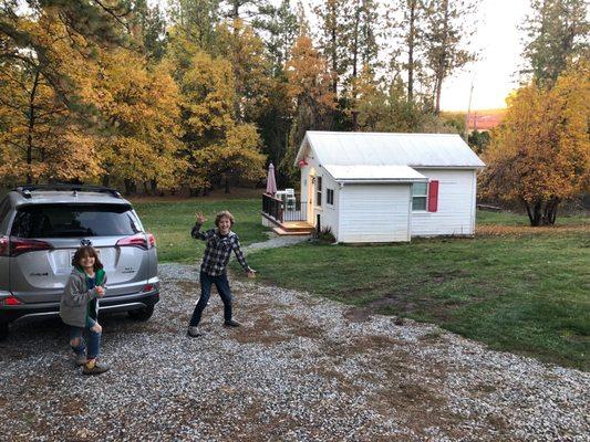 Arrival at the miner's cottage