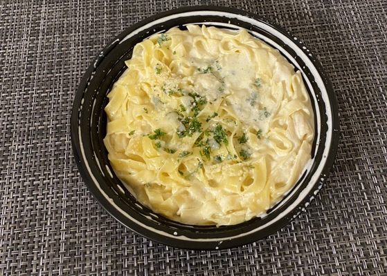 Fettuccine Alfredo