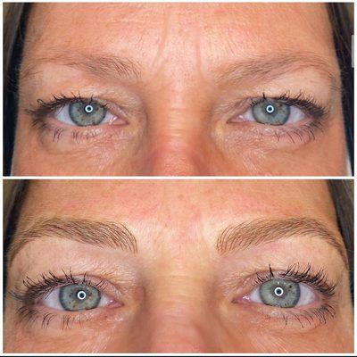 Microblading eyebrows