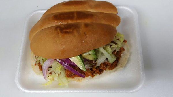 Torta de cochinita pibil