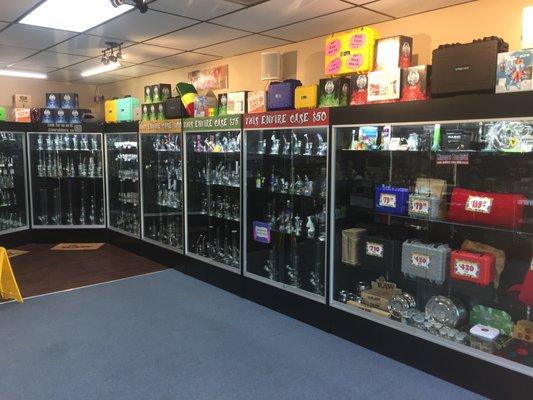 Huge selection of glass and smoking accessories