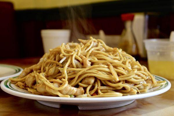 Chicken lo mein