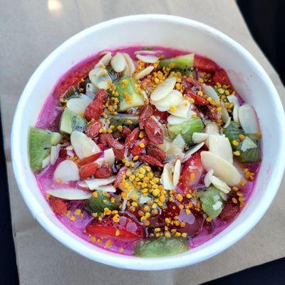 Dragon Smoothie Bowl