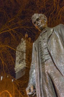 Abe statue on the night of January 25th, 2014.