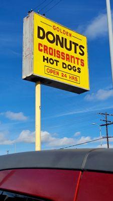 Marquee (03/12/23). #GoldenDonutsNorthHollywood #NorthHollywood #Donuts