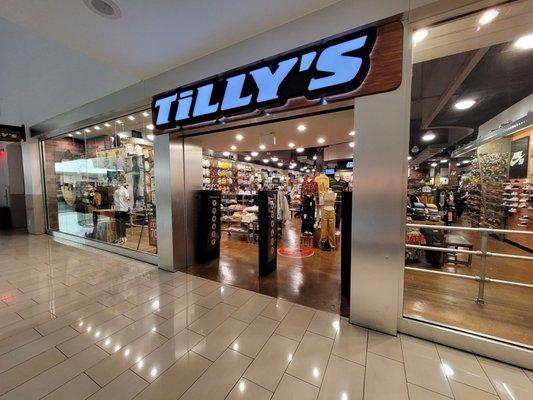 Tillys