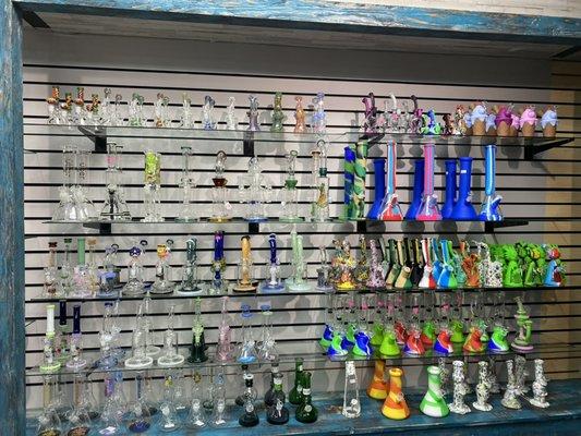 Tobacco water pipes