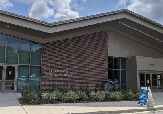 Baxter-Patrick James Island Library