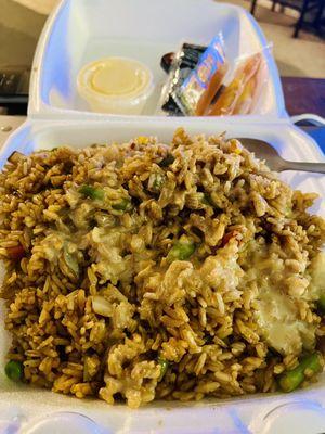 Vegetable Fried Rice with White Sauce.