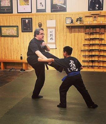 Diashihan Jeff Sterling teaching the  Junior Shinobi class for children ages 8 to 15 years old. Classes are held Tues. & Thurs. at 7:00p.m.