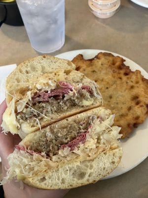 Goetta Reuben