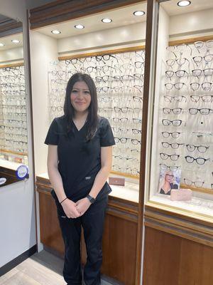 Viviana Cano, optical manager