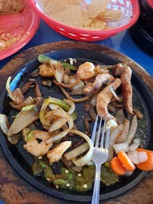 Chicken shrimp fajitas