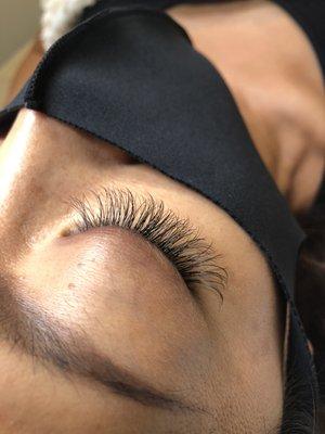 Signature lash