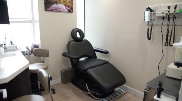 One of the non-laser treatment rooms at MD Laser NYC.