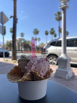 Grande (3 scopes) waffle cone - hazelnut,vanilla, & strawberry gelato.