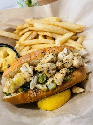 Jumbo lump crab roll