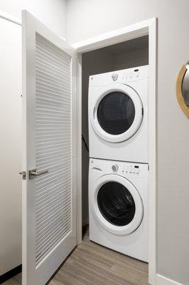 Full-size Washer/Dryer