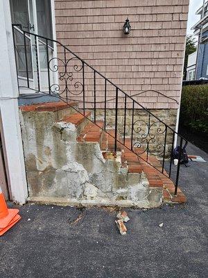 Old worn out steps before