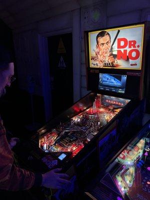 Dr. No 007 pinball