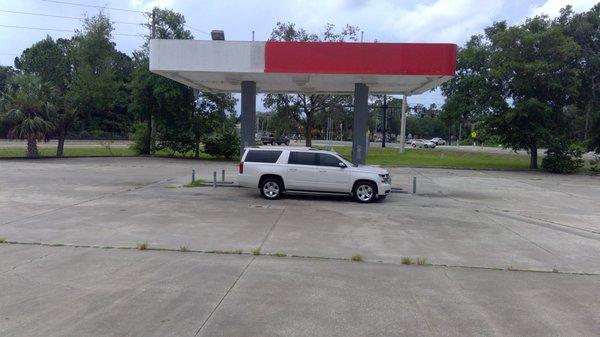 Sanford Food Shop Gas station