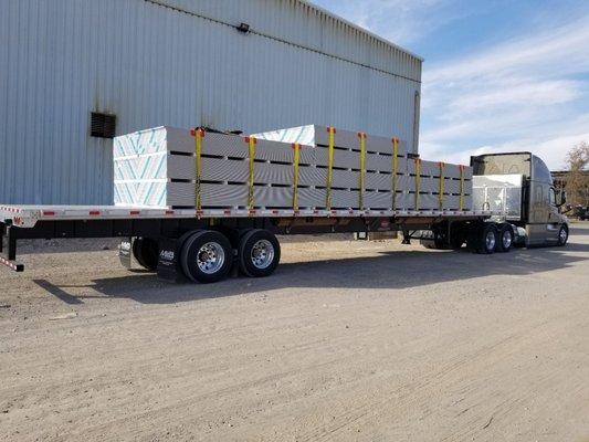 46,500 lbs Sheetrock. 53' Dorsey