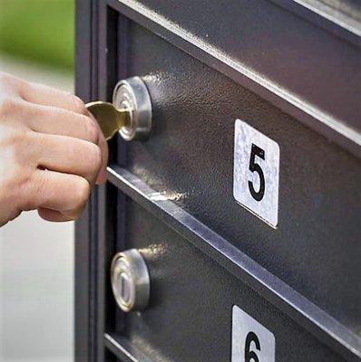 Mailbox Lock Replacement