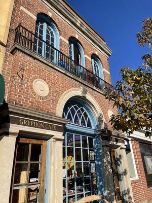 The exterior of the cafe on a gorgeous day.