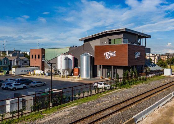 Tejas Brewery & Taproom!

Photo Credit: Steve Hyde