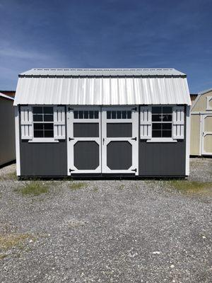 Side Lofted Barn