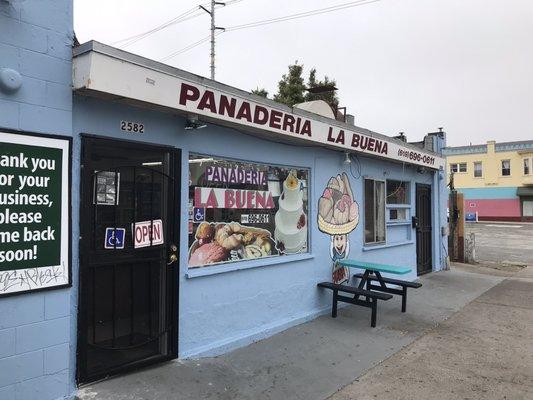 Panaderia store front